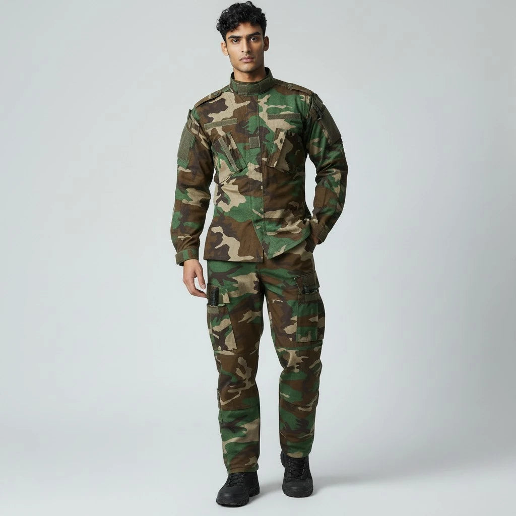 Tenue Militaire Treillis