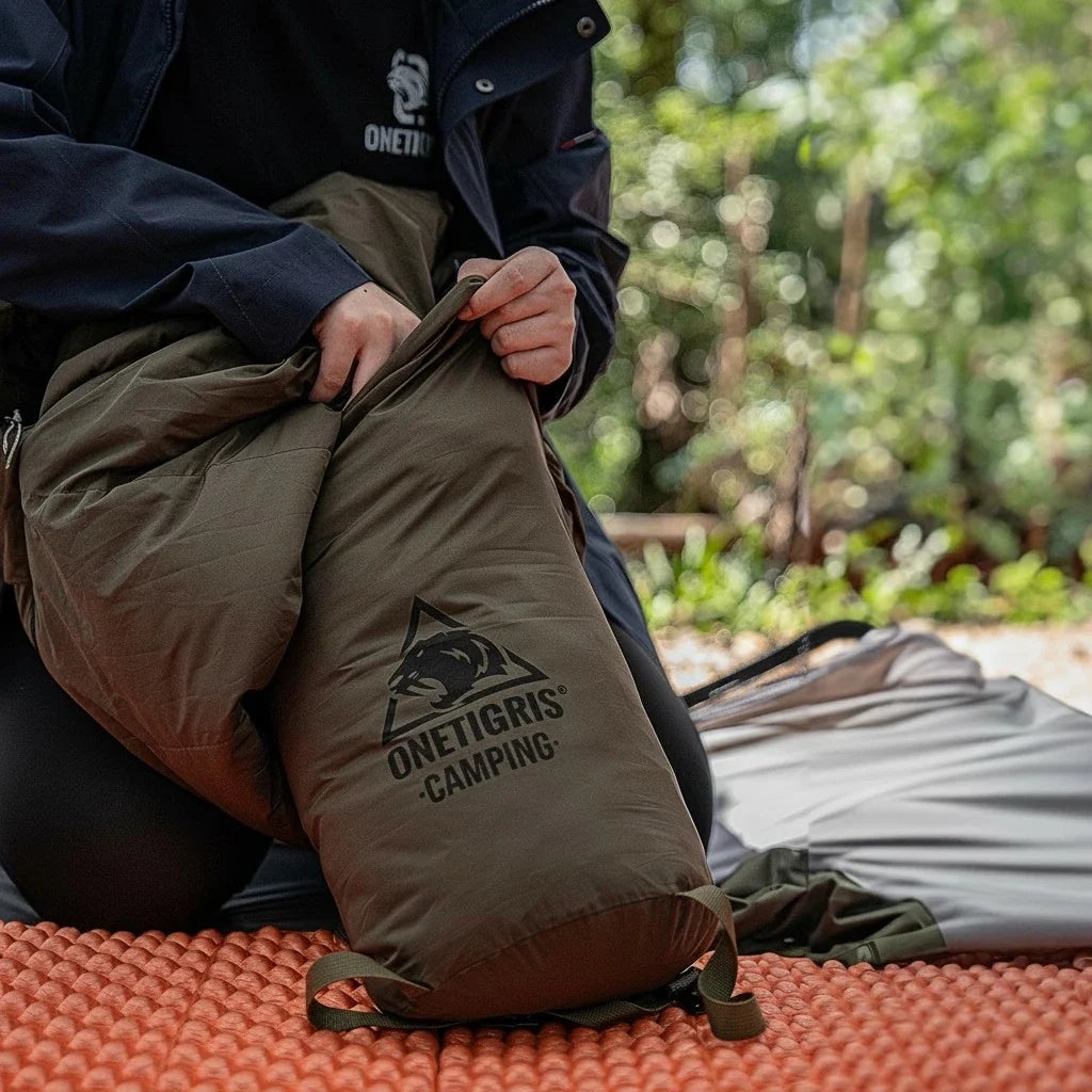 Sac de Couchage Surplus Militaire - Vert
