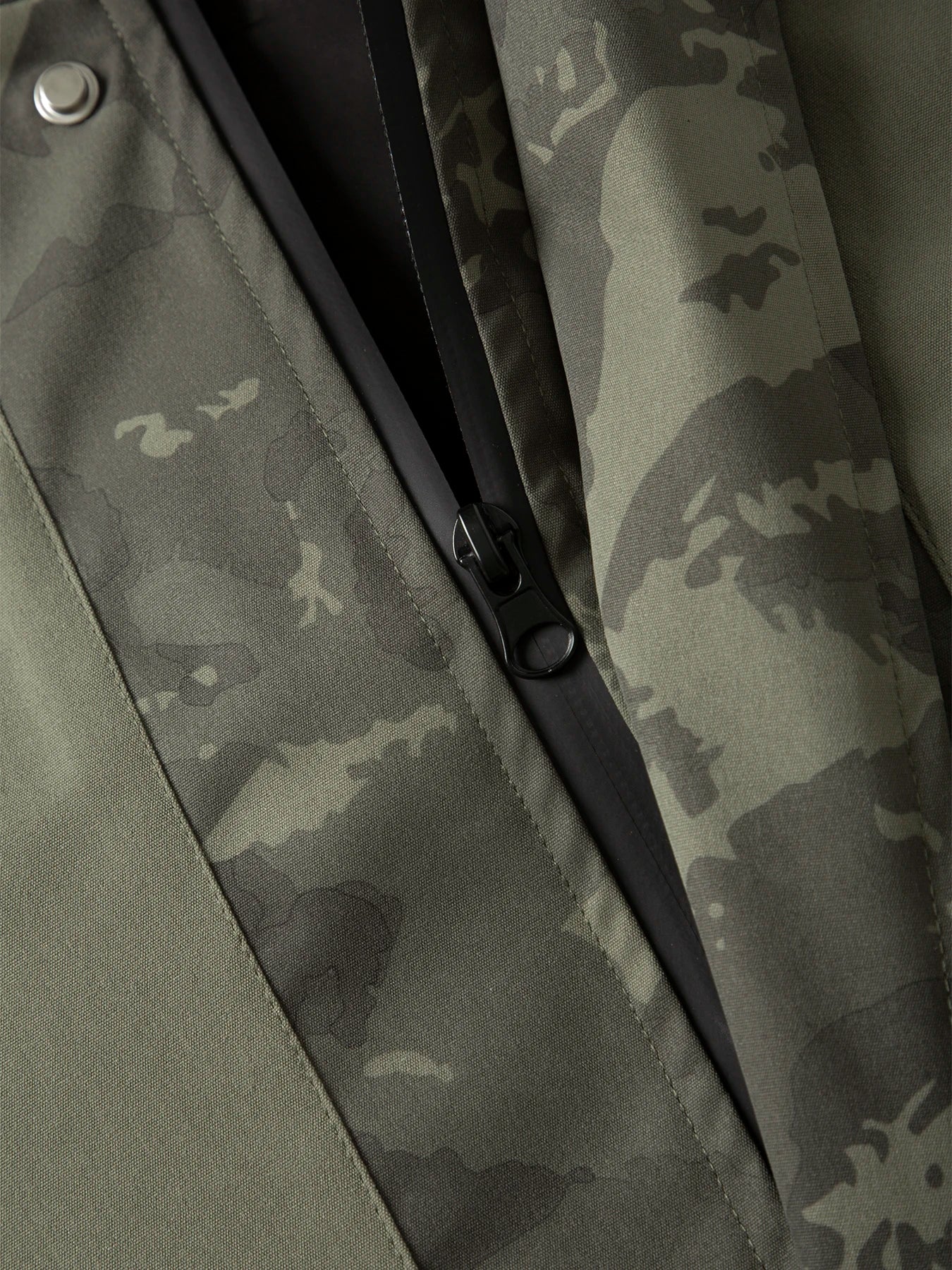 Veste Militaire avec Capuche